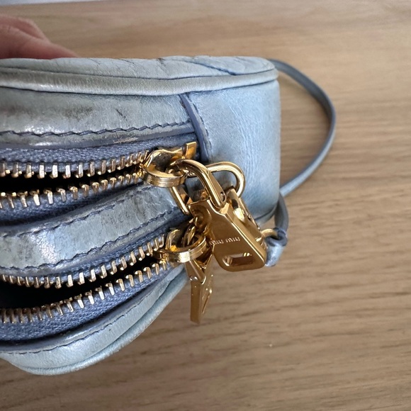 Miu Miu matelassé leather crossbody bag - Picture 12 of 14